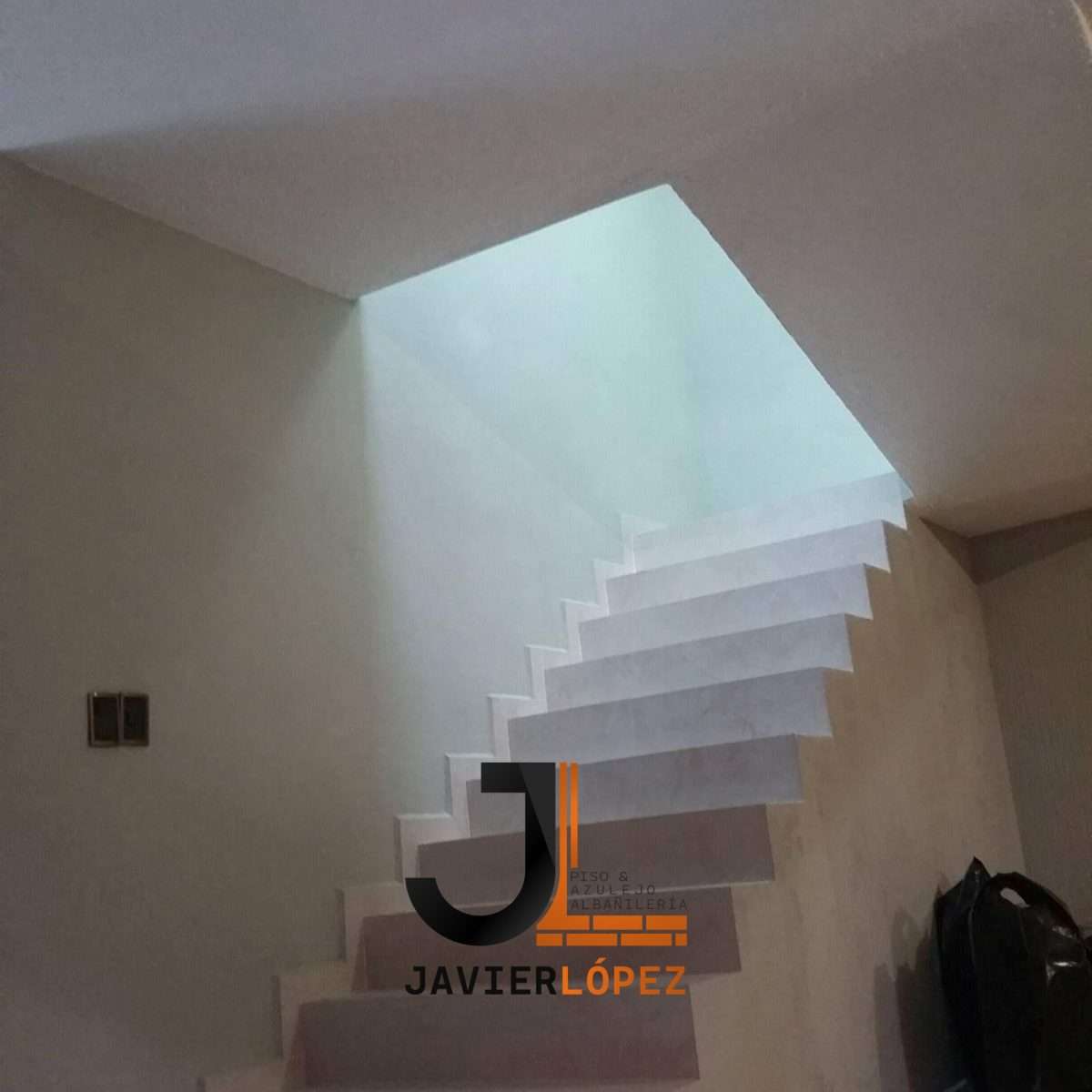 Javier Perez, Trabajos INSTALACIÓN DE PISOS Y ALBAÑILERÍA